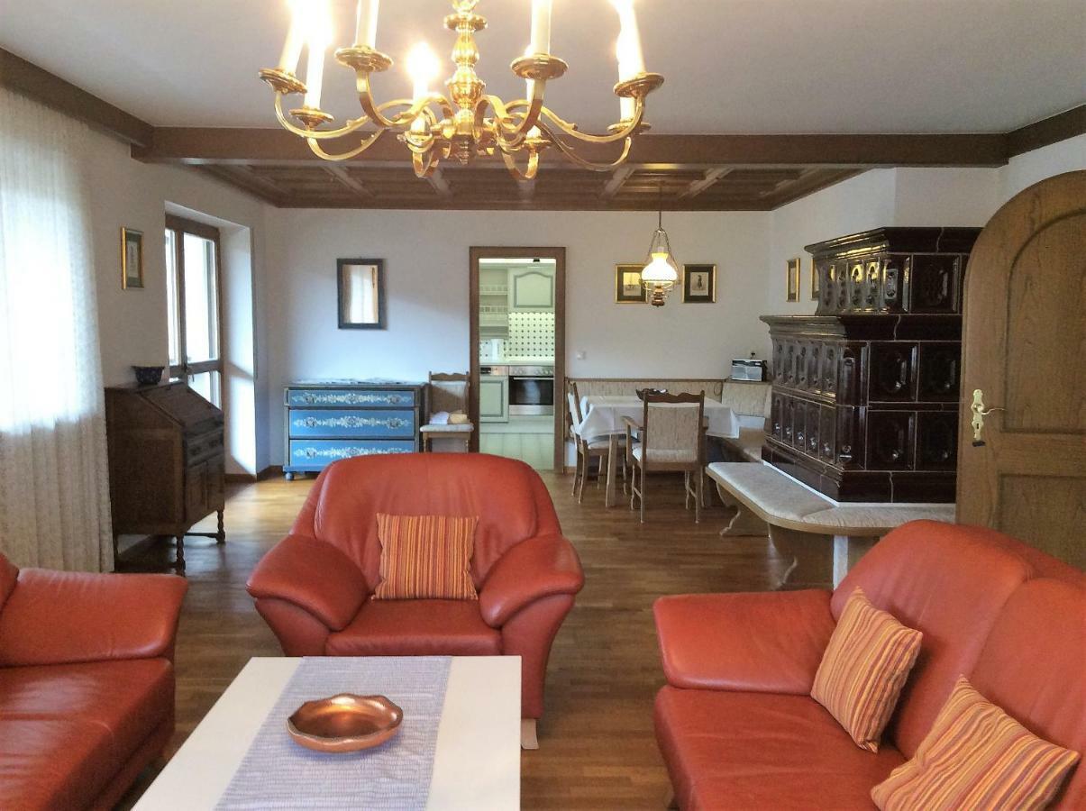 Appartement Zwischen Mozart Und Koenig Ludwig à Teisendorf Extérieur photo